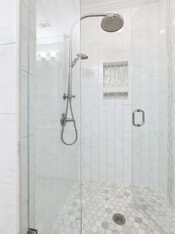 2190 Mcpherson Drive, Grapevine, TX 76051