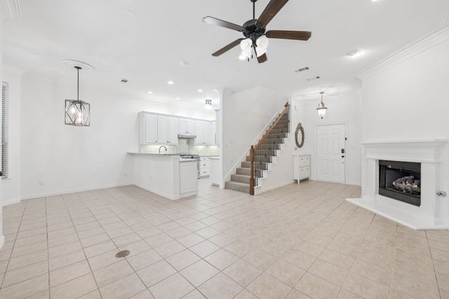 2190 Mcpherson Drive, Grapevine, TX 76051