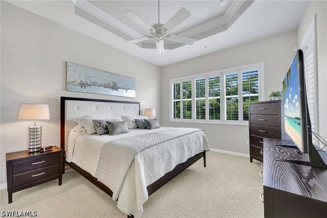 8723 Coastline CT 202, Naples, FL 34120
