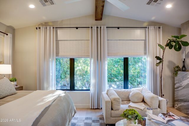 1915 E ROSE Lane, Phoenix, AZ 85016