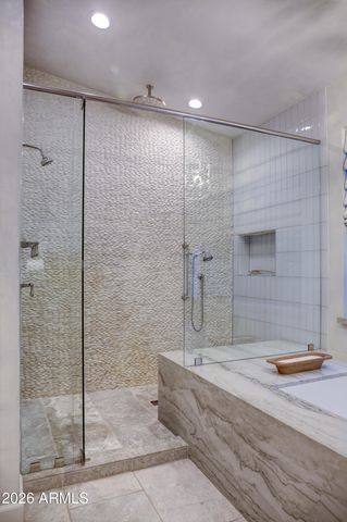 1915 E ROSE Lane, Phoenix, AZ 85016