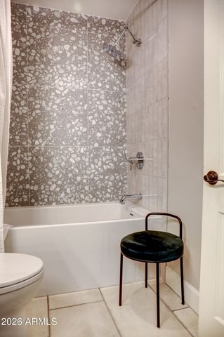 1915 E ROSE Lane, Phoenix, AZ 85016