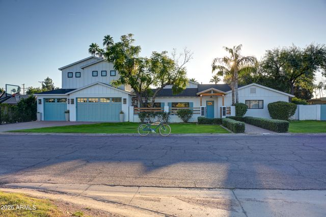 1915 E ROSE Lane, Phoenix, AZ 85016