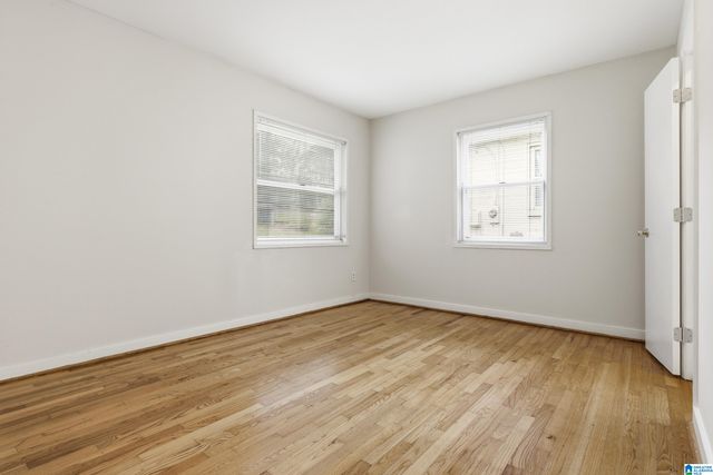 1166 CRESTHILL ROAD, Birmingham, AL 35213