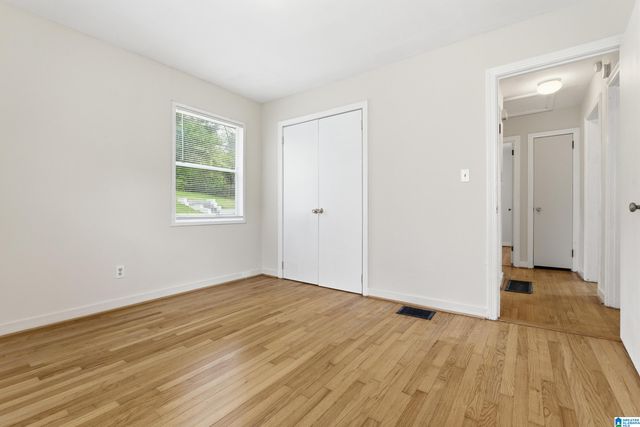 1166 CRESTHILL ROAD, Birmingham, AL 35213