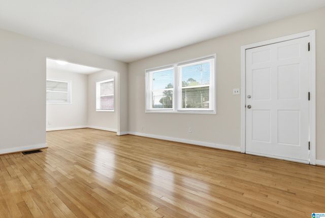 1166 CRESTHILL ROAD, Birmingham, AL 35213