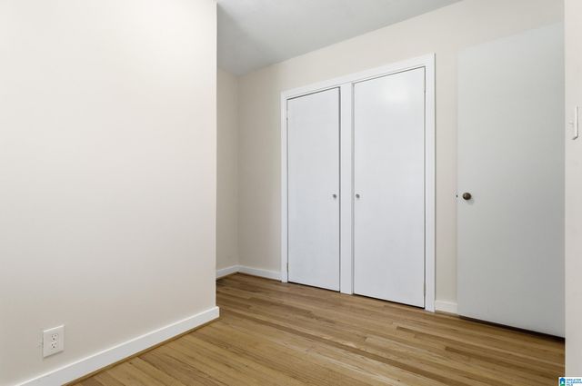 1166 CRESTHILL ROAD, Birmingham, AL 35213