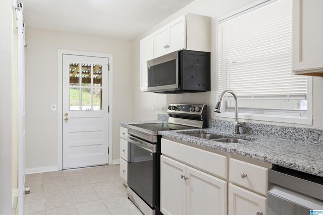 1166 CRESTHILL ROAD, Birmingham, AL 35213