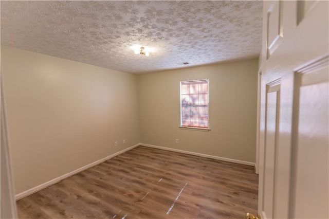 5056 Salem Rd, Covington, GA 30016