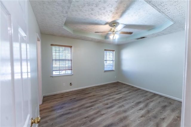 5056 Salem Rd, Covington, GA 30016