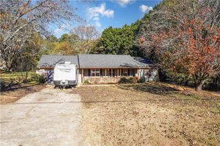 5056 Salem Rd, Covington, GA 30016