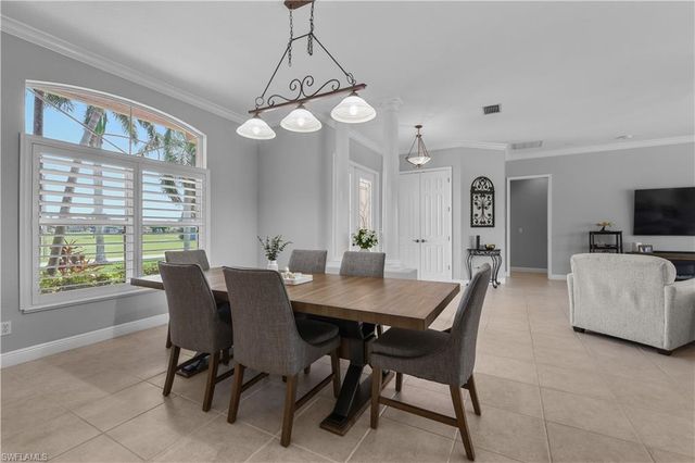 11809 Royal Tee CT, Cape Coral, FL 33991
