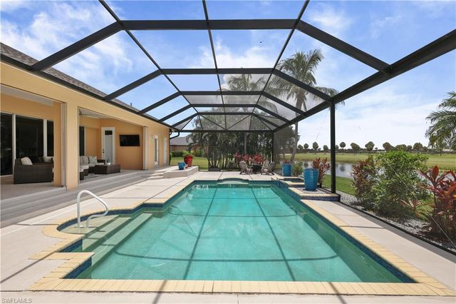 11809 Royal Tee CT, Cape Coral, FL 33991