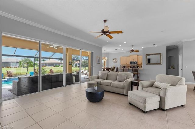 11809 Royal Tee CT, Cape Coral, FL 33991