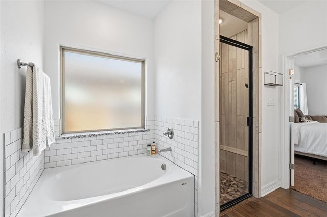 8107 Green Hill DR, Salado, TX 76571