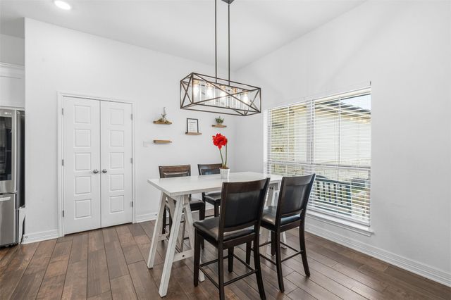 8107 Green Hill DR, Salado, TX 76571