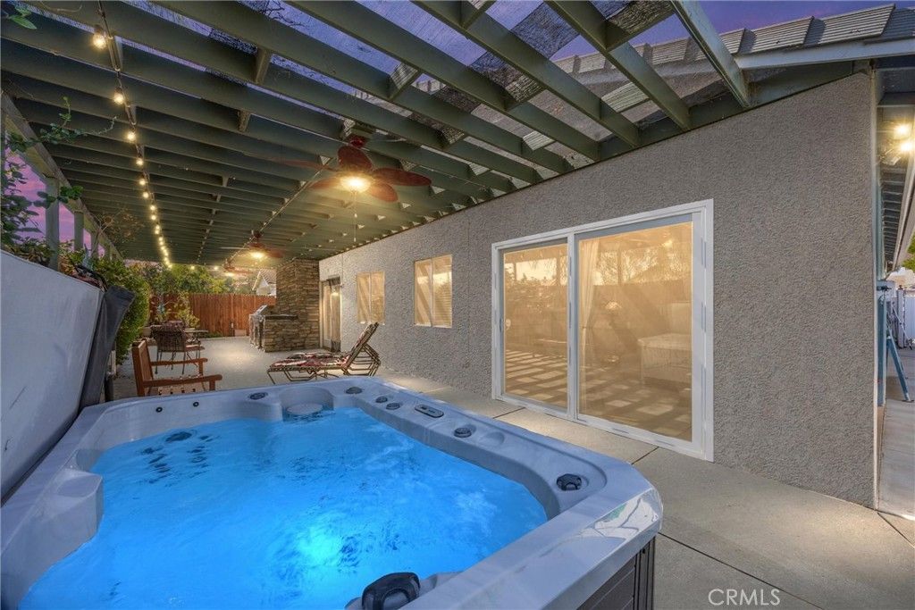 Image 1 of property listing at 5510 Edge Water Court, Bakersfield, CA 93312