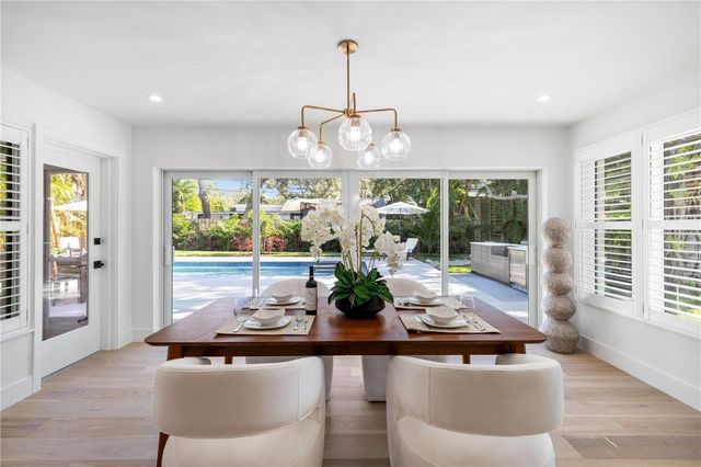 3705 TANGIER TERRACE, Sarasota, FL 34239