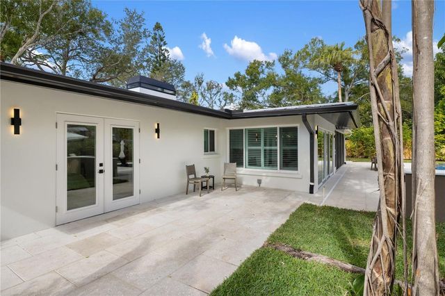 3705 TANGIER TERRACE, Sarasota, FL 34239