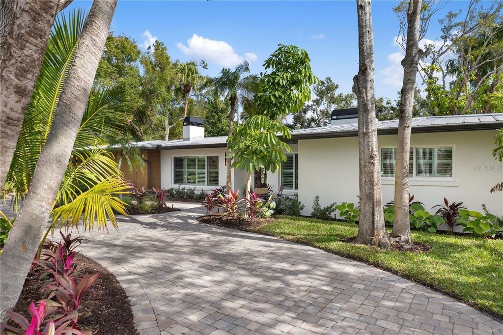 3705 TANGIER TERRACE, Sarasota, FL 34239