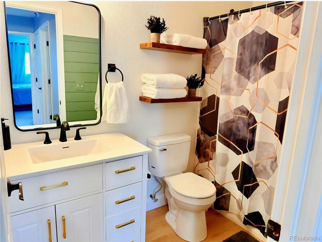 7946 S Kittredge Street, Englewood, CO 80112