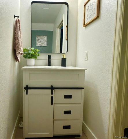 7946 S Kittredge Street, Englewood, CO 80112