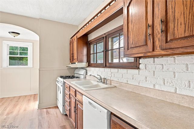 513 Redondo Road, Youngstown, OH 44504