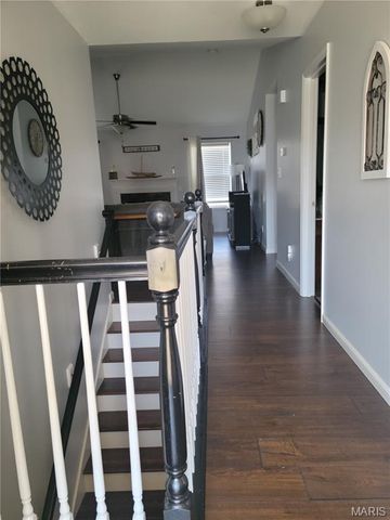 209 Flint Brook Drive, O'fallon, MO 63366