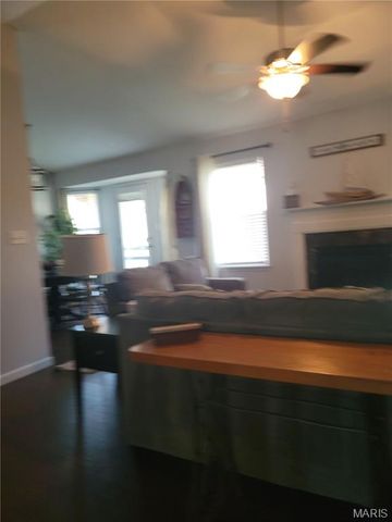 209 Flint Brook Drive, O'fallon, MO 63366