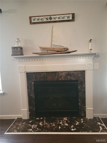 209 Flint Brook Drive, O'fallon, MO 63366