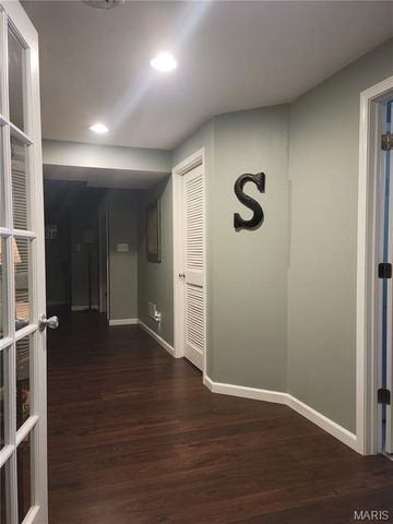 209 Flint Brook Drive, O'fallon, MO 63366