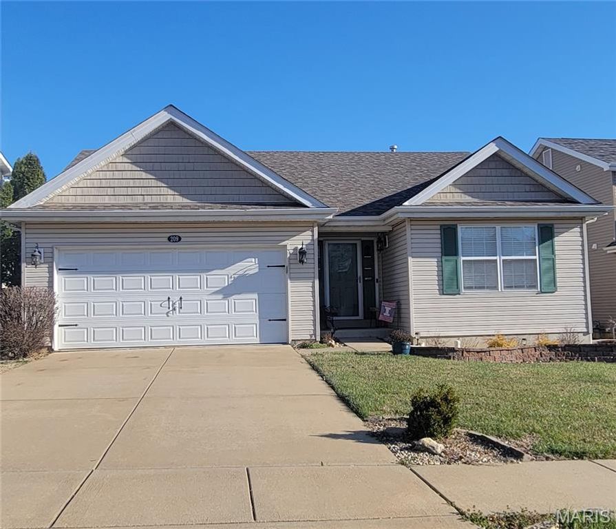 209 Flint Brook Drive, O'fallon, MO 63366