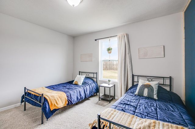 6804 Lutz Drive, South Bend, IN 46614