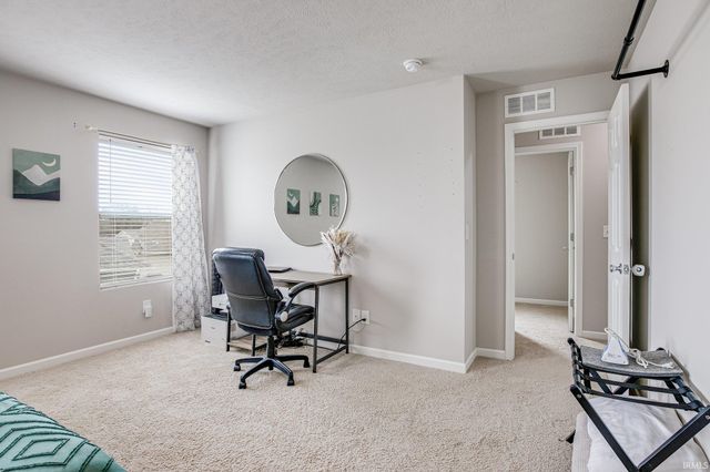 6804 Lutz Drive, South Bend, IN 46614