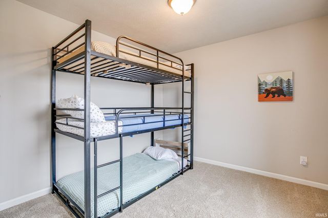 6804 Lutz Drive, South Bend, IN 46614