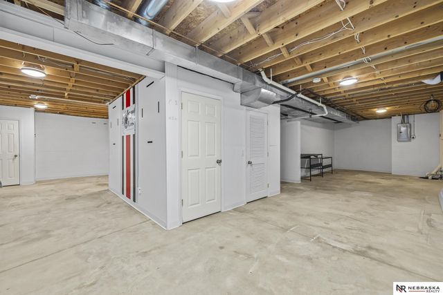 2505 Morrie Drive, Bellevue, NE 68123