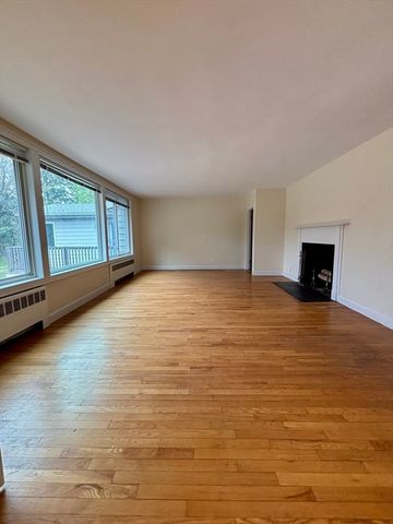 7 Longmeadow Road, Weston, MA 02493