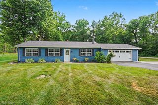 1223 Aurora Hill Drive, Aurora, OH 44202