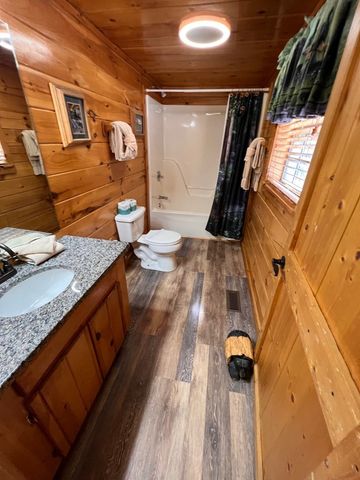 2203 Foxberry Way, Sevierville, TN 37876