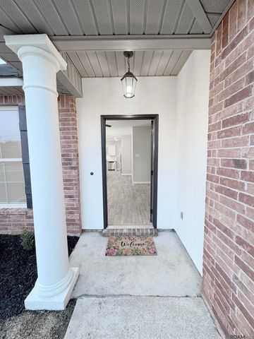 11406 Ashwood Ct, Denham Springs, LA 70726