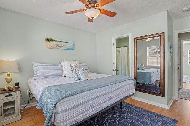 703 1st Ave S Apt 33C, North Myrtle Beach, SC 29582