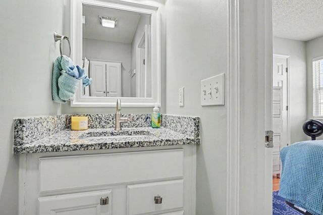 703 1st Ave S Apt 33C, North Myrtle Beach, SC 29582
