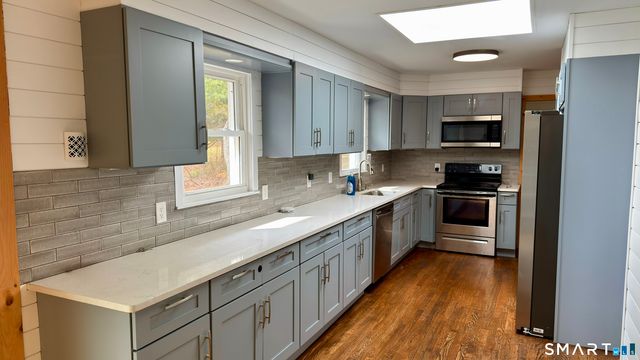 675 Colonel Ledyard Highway, Ledyard, CT 06339