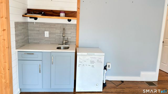 675 Colonel Ledyard Highway, Ledyard, CT 06339