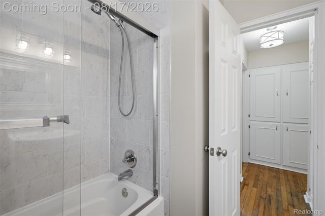 25863 Woodward Avenue 103, Royal Oak, MI 48067
