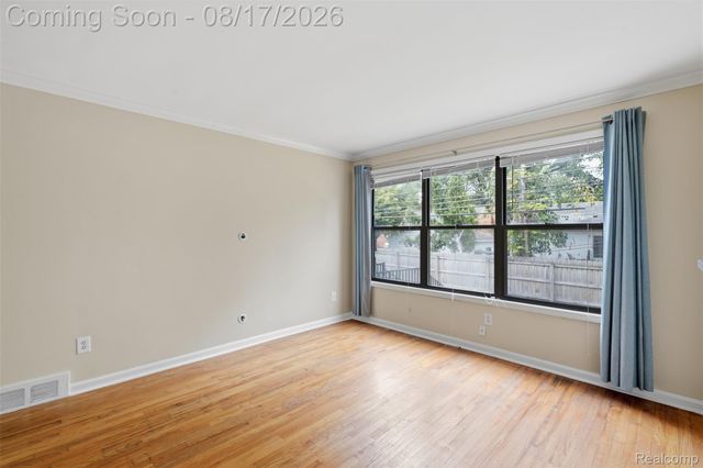 25863 Woodward Avenue 103, Royal Oak, MI 48067