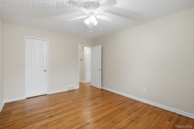 25863 Woodward Avenue 103, Royal Oak, MI 48067