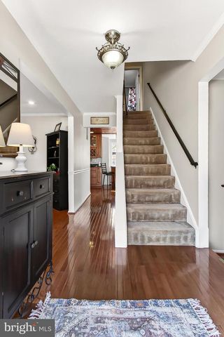 9056 BROOK FORD RD, Burke, VA 22015