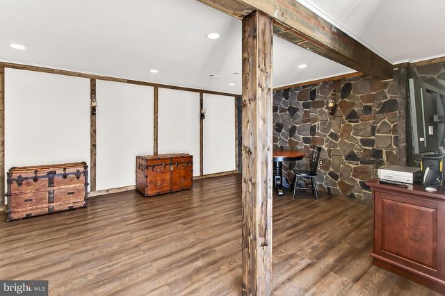 9056 BROOK FORD RD, Burke, VA 22015