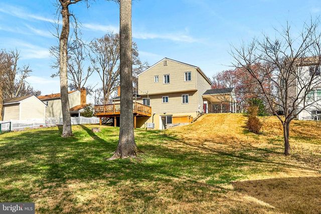 9056 BROOK FORD RD, Burke, VA 22015